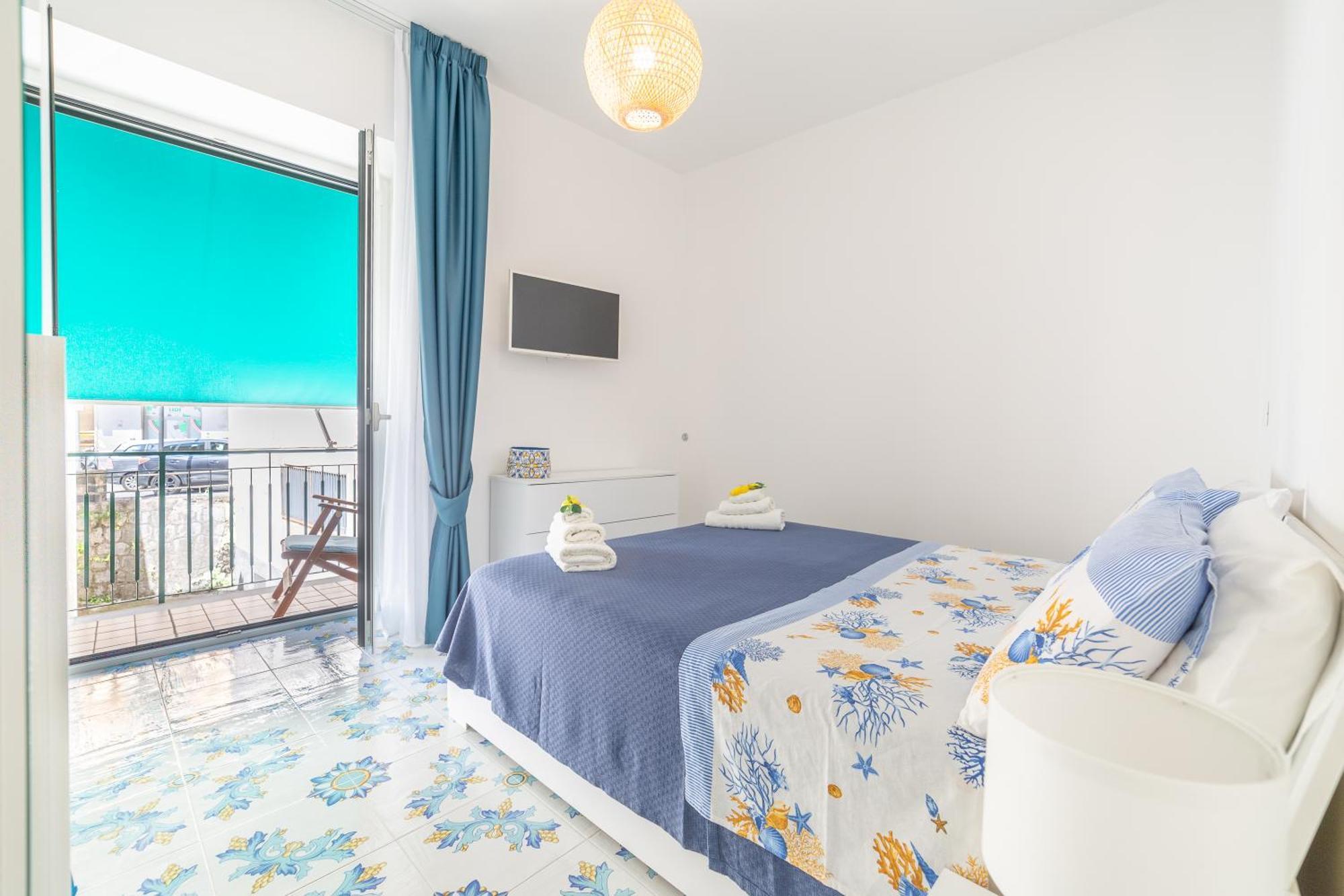 Maiori A Due Passi Dal Mare Apartment Exterior photo
